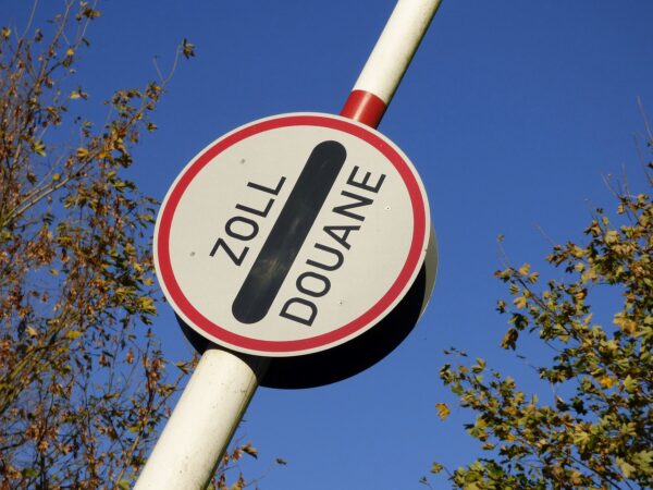 Zollabwicklung für Lkw-Transporte Zollabwicklung
